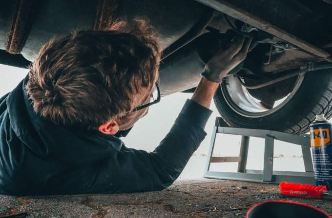 When Do I Need to Change My Transmission Fluid