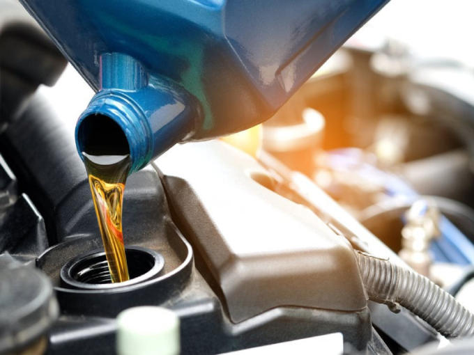 AAMCO Keller Blog | Synthetic VS. Conventional Motor Oil