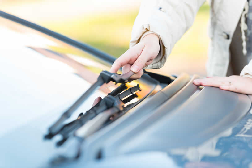 How to Replace Your Wiper Blades