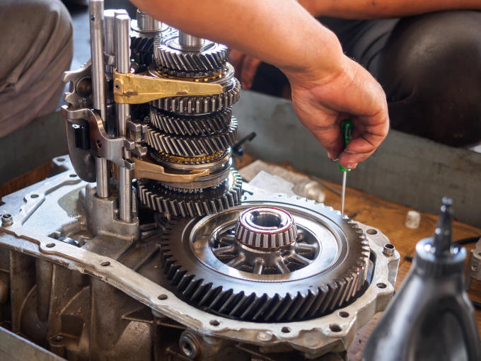 The Difference Between Rebuilt and Remanufactured Transmissions